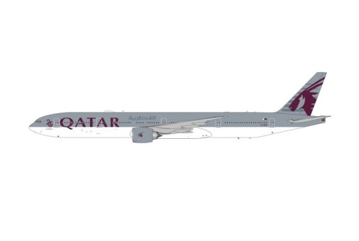 Qatar Boeing 777-300 A7-BEE 25 Years Die-Cast Phoenix 11777 Scale 1:400