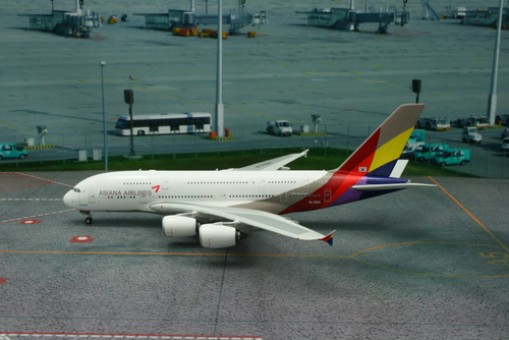 Asiana Airlines Airbus A380 Reg# HL7634 Phoenix 11153 Scale 1:400