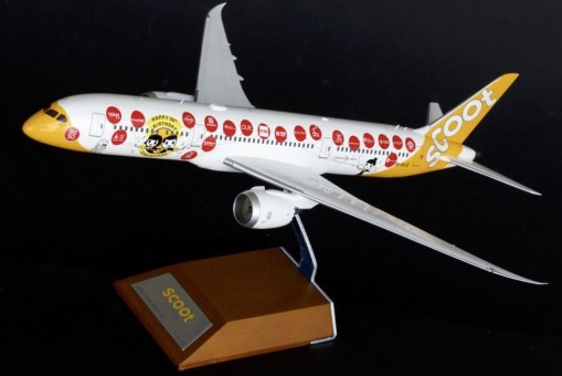 Scoot 787-9 Dreamliner Singapore 50 Years Anniversary Reg# 9V-OJE JC2SCO361 With Stand Scale 1:200
