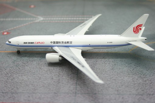 Air China Cargo B777F B-2095 Phoenix  Scale 1:400