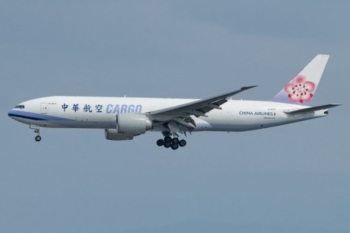 China Airlines Cargo Boeing B777-200F Reg: B-18779 PH412027 Phoenix Models 1:400