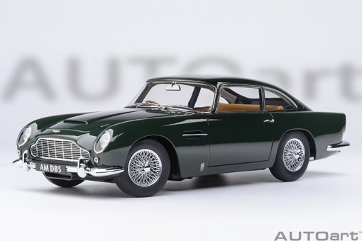 Aston Martin DB5, British Racing Green AUTOart Die-Cast 70286 Scale 1:18