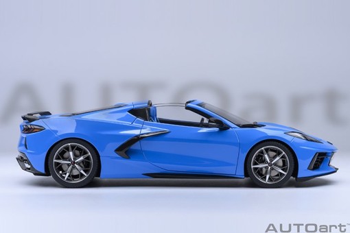 CHEVROLET CORVETTE C8 STINGRAY Z51 (RAPID BLUE) 71281 AUTOart scale 1:18