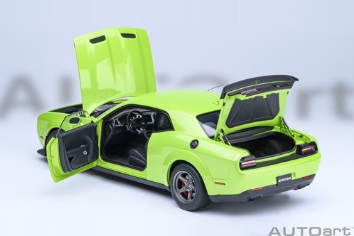 Dodge Challenger SRT Super Stock 2023 Sublime/Green 71769 AUTOart 1:18