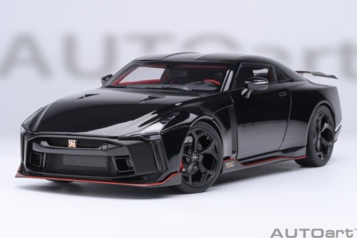 NISSAN GT-R50 BY ITALDESIGN (BLACK/MATT BLACK) Scale 1:18 AU77513