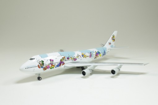 JAL Japan Air Lines  B747-100 JA8170 Disney on Tour