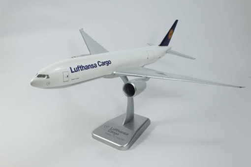 Lufthansa (Germany) 777-200F D-ALFA 1:200