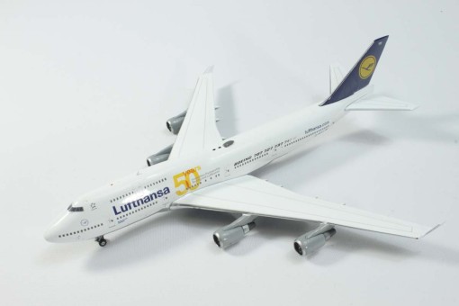 Phoenix die cast model Lufthansa Boeing 747-400 50th. Anniversary