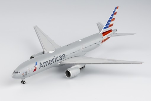 American Airlines 777-200ER N751AN (Azriel "Al" Blackman | 75 years of service) 72015