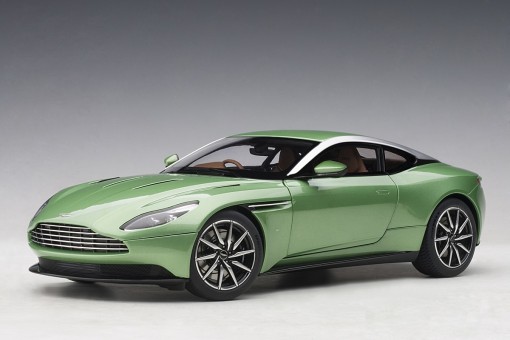 Aston Martin DB11 Appletree Green AUTOart 70269 die-cast scale 1:18