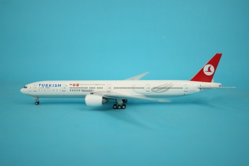 Turkish Airline B777-300ER "Turkish Football"