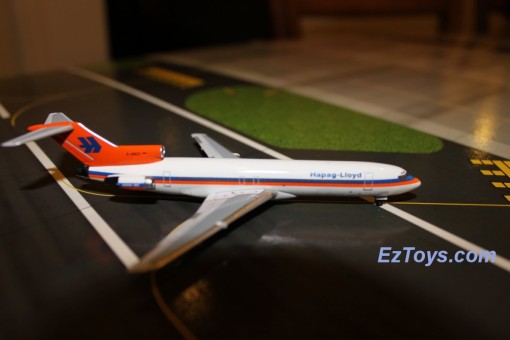 Hapag-Lloyd B727-200 Old Color
