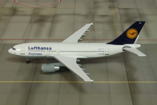 Lufthansa Express Airbus A310-300 Reg# D-AIDO BlueBox Scale 1:400