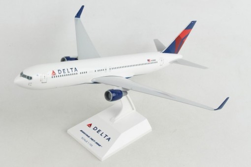 Delta 767-300 N178DZ 2007 Livery Sky Mark SKR330 scale 1:200