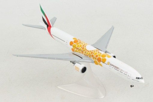 Emirates Boeing 777-300ER A6-ECD Orange Opportunity livery Dubai Expo 2020 Herpa 533539 scale 1:500