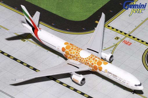 Emirates Orange Boeing 777-300ER A6-EPO Dubai Expo 2020 Gemini  GJUAE1816 scale 1:400