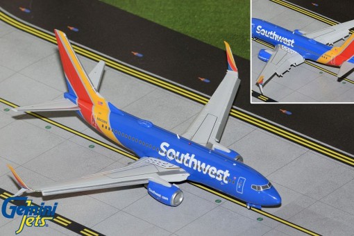 Southwest Airlines B737-700S Flaps down  N943WN G2SWA1350F Gemini200 Scale 1:200