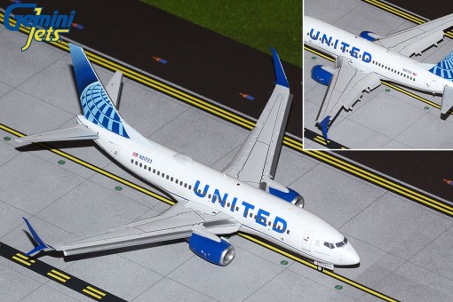Flaps down United Airlines Boeing 737-700 Scimitar winglets N21723 new livery Gemini G2UAL1014F scale 1:200