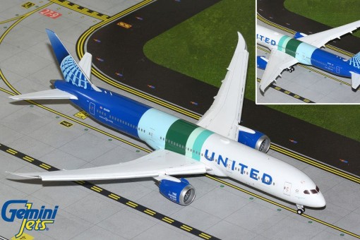United Airlines Boeing B787-9 The Future is SAF w/ flaps down Reg: N24988 G2UAL1395F Gemini Jets 1:200
