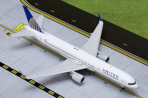 United Airlines Boeing 757-200W  Reg#N598UA  Gemini 200 G2UAL501 Scale 1:200