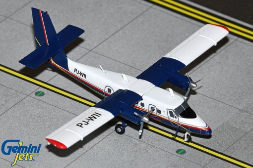 Winair DHC-6-300 Twin Otter U.S. Air Force C-40B (B737-700) 01
