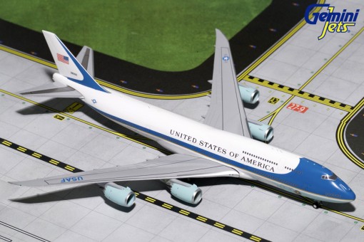 Air Force One Boeing B747-81 "38000 " USA Presidential  GJAFO1666 Scale 1:400 