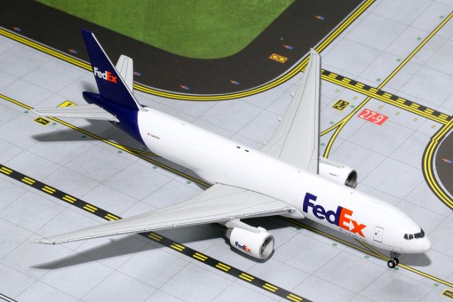 Fedex Boeing 777F Reg# N885FD Gemini Jets GJFDX1529 Scale 1:400