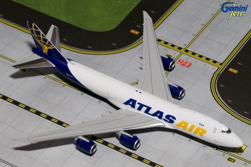 Atlas Air Boeing 747-8F Reg# N852GT Gemini Jets GJGTI1552 Scale 1:400