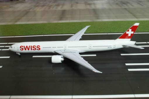Swiss Boeing 777-300 Reg# HB-JNA Aero Classics Scale 1:500