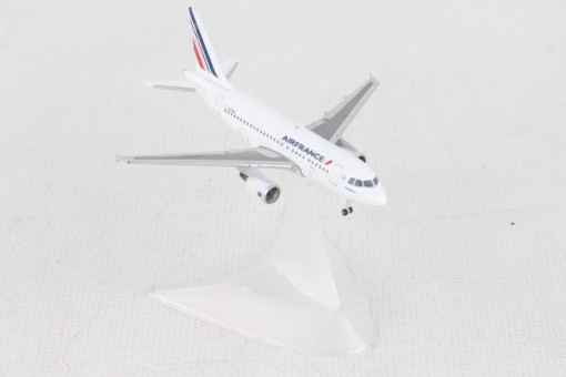 Air France Airbus A318 F-GUGQ Herpa Wings 524063-001 scale 1:500