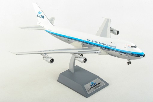 Limited KLM Boeing 747-400 PH-BUD polished white cheatlines with stand JFox Inflight IF742KL0819P scale 1:200