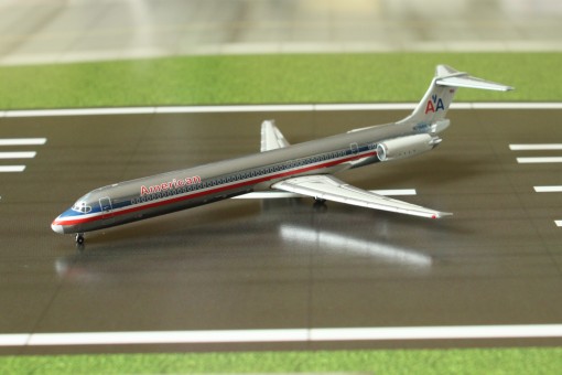 1/400 American Airlines MD-80 ~ N7548A (Polished)   