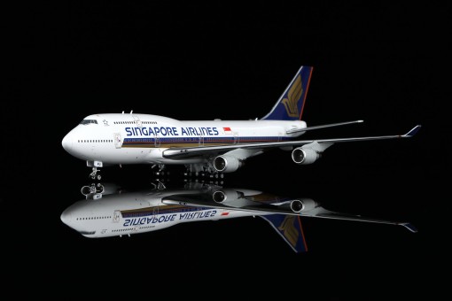 Singapore Boeing 747-400 Reg: 9V-SMU YY74416 YY Wings 1:400 ezToys