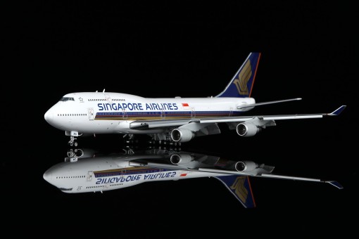 Singapore Airlines Boeing 747-400 Flap-down Reg: 9V-SMU YY74416F YY Wings 1:400