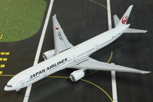 JAL Star Alliance 777-300 Reg# JA740J Aero Classics Scale 1:500 