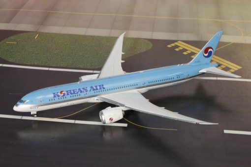Korean Airlines Boeing 787-9  HL7206 Phoenix 04235 diecast scale 1400