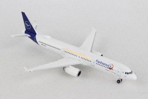 Lufthansa Airbus A321 Fanhansa team plane Russia 2018 D-AISQ new livery Herpa Wings 531979 scale 1:500