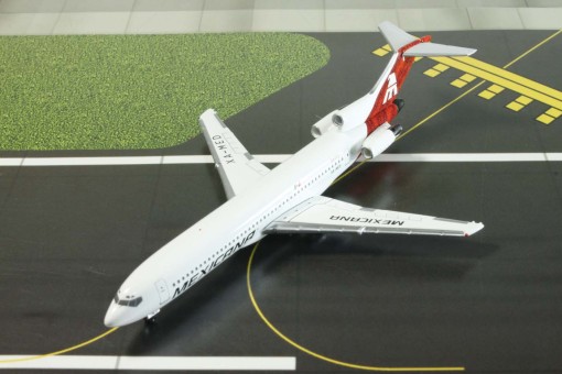 Mexicana Boeing B727-200 Saltillo "Sarape" Red Tail Reg# XA-MED Scale 1:400