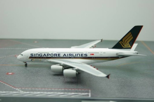 Singapore Airlines A380 9V-SKR Phoenix Scale Models 1:200