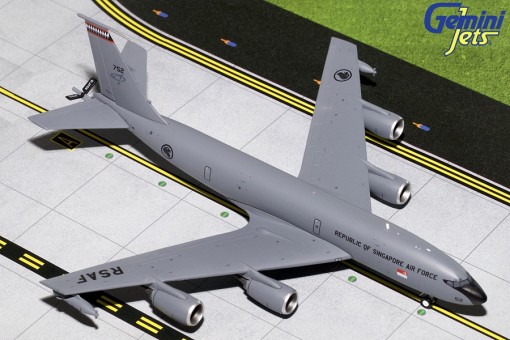 Republic of Singapore KC-135R Reg: 752 Gemini 200 G2SAF746 Scale 1:200