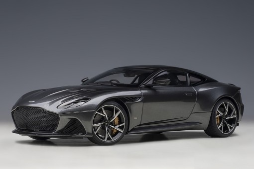 Silver Aston Martin DBS Superleggera Magnetic Silver AUTOart 70292 scale 1:18