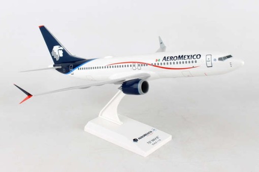 AeroMexico Boeing 737-Max8 stand, new engines & Scimitars Skymarks SKR958 scale 1:130