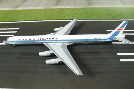 Loftleidir Icelandic DC-8-63 TF-FLB Aeroclassics Scale 1:400
