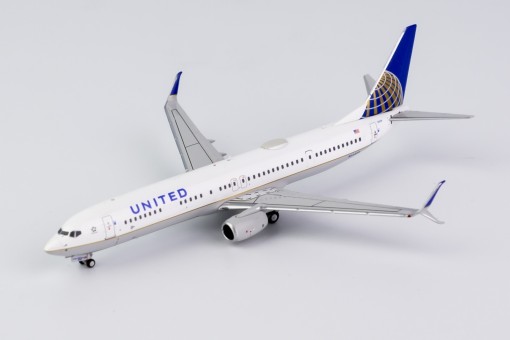 United Airlines Boeing 737-900ER N66828 Merger NG Models 79008 Scale 1:400