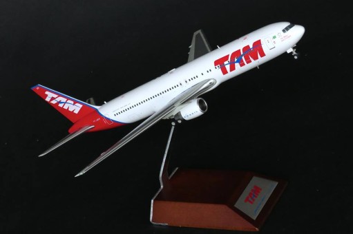 TAM 767-300ER(W) JC2TAM718, JCWings 1:200 