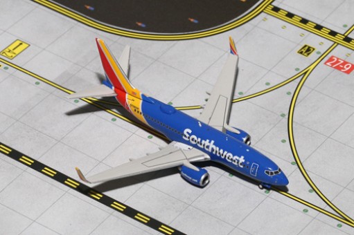 Southwest Boeing 737-700 (W) (New LIvery) Reg# N708SW GJSWA1461 Scale 1:400