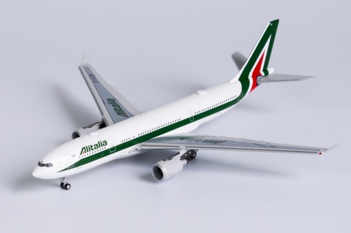 ITA Airways Airbus A330-200 EI-EJN Operated by ITA Tintoreto die-cast NG Models 61036 scale 1:400