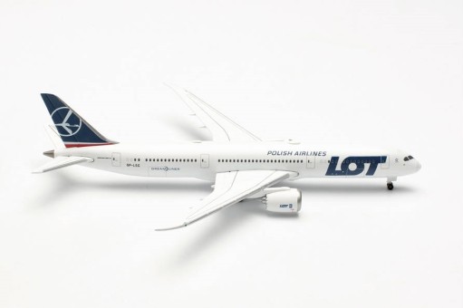 LOT Polish Boeing 787-9 Dreamliner SP-LSP Herpa 536646 Scale 1:500