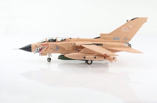 RAF Tornado GR.1 “MiG Eater” No.15 Sqn “Operation Granby” Hobby Master HA6704 scale 172