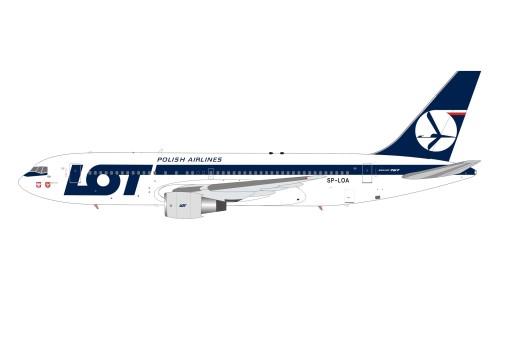 LOT Polish Boeing 767-25DER SP-LOA with stand InFlight IF762LO0122 scale 1:200